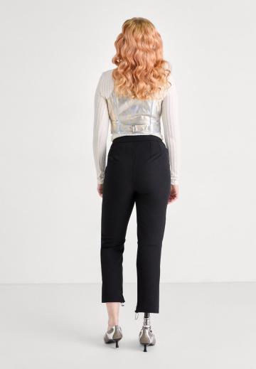 Узкие брюки