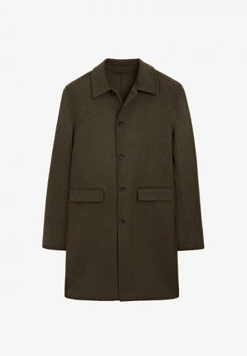 Короткое пальто