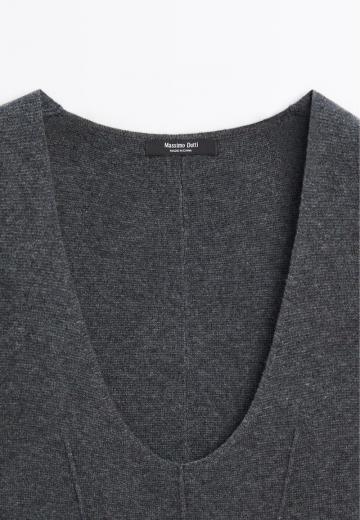 Вязаное платье