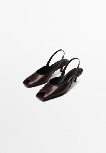 Туфли с открытым носом