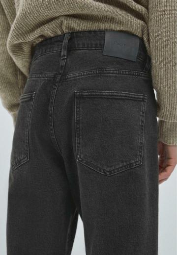 Узкие джинсы