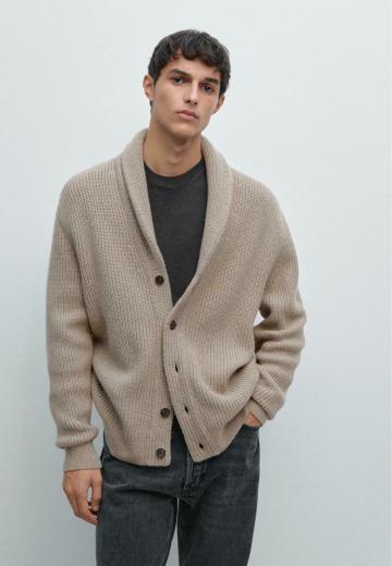 Вязаная кофта