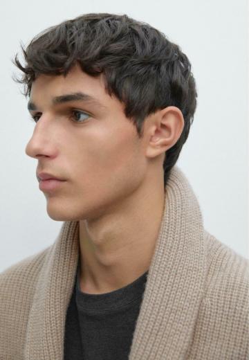 Вязаная кофта