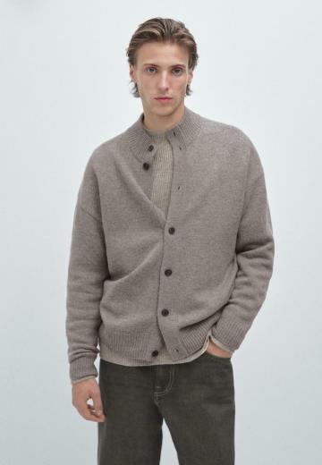 Вязаная кофта