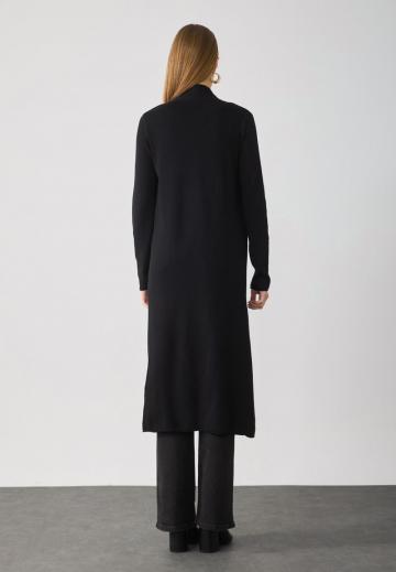 Длинный жилет