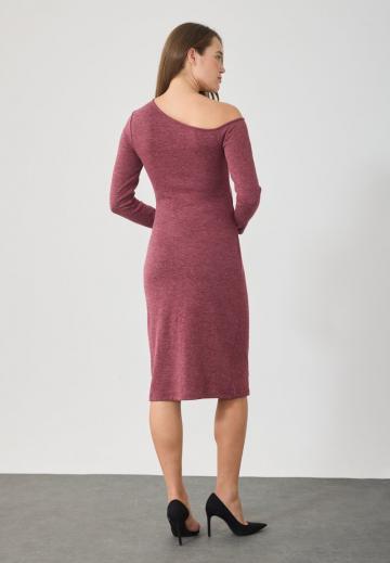 Вязаное платье