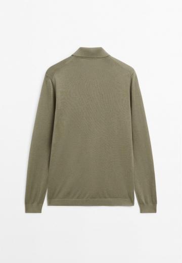 Вязаная кофта