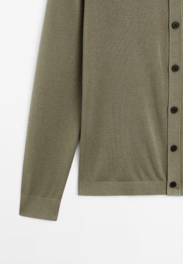 Вязаная кофта