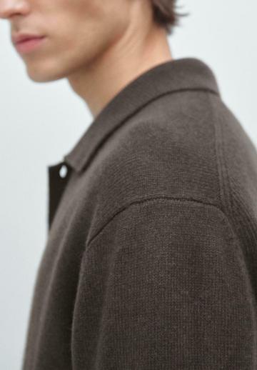 Вязаная кофта