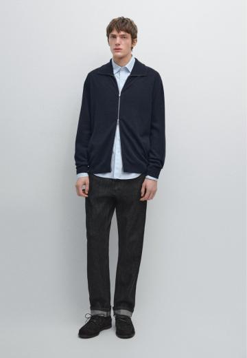 Вязаная кофта