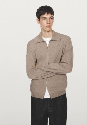 Вязаная кофта