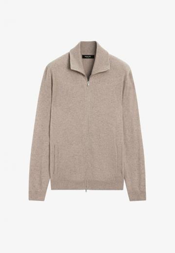 Вязаная кофта