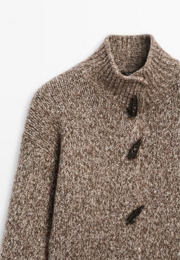 Вязаная кофта
