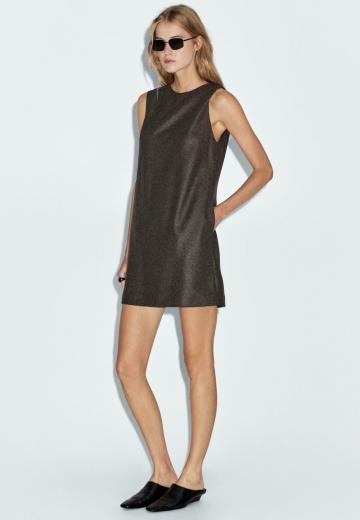 Короткое платье