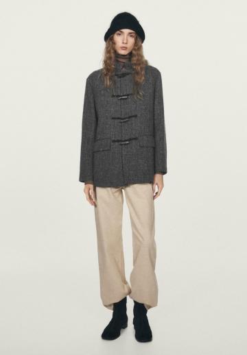 Короткое пальто