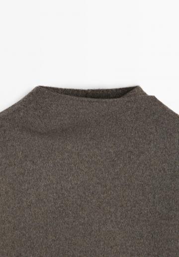 Короткое пальто