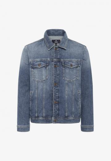 Джинсовая куртка