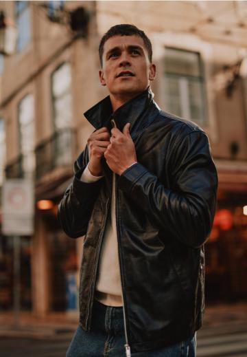 Кожаная куртка