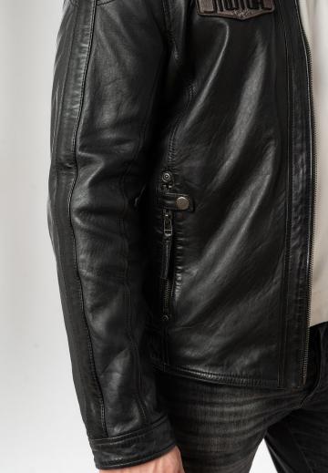 Кожаная куртка