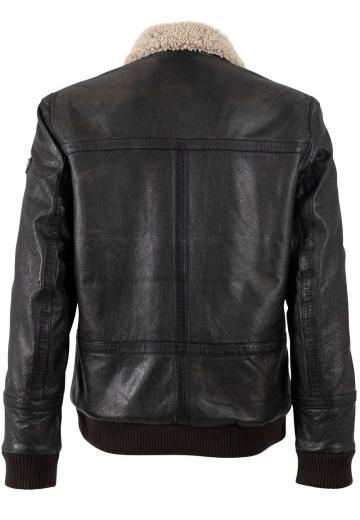 Кожаная куртка