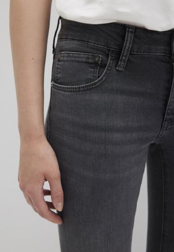 Клешеные брюки