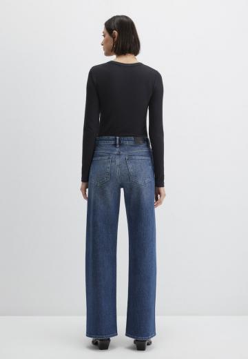 Свободные джинсы