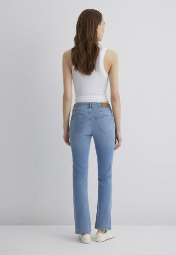 Клешеные брюки