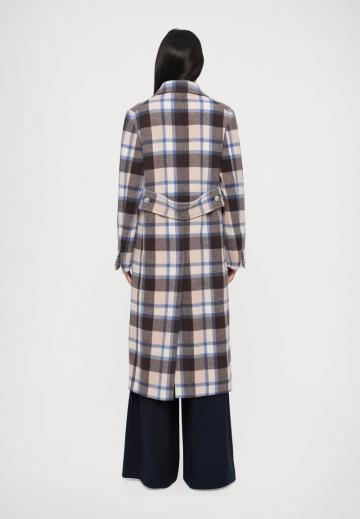 Шерстяное пальто