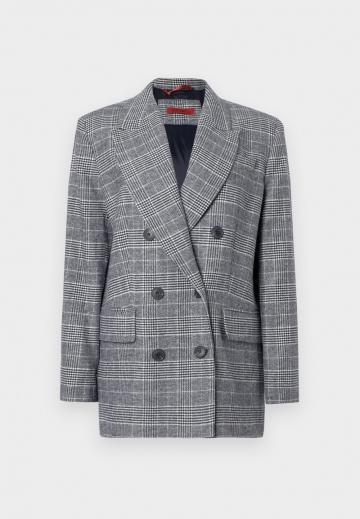 Длинный блейзер