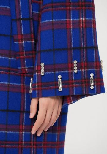 Короткое пальто