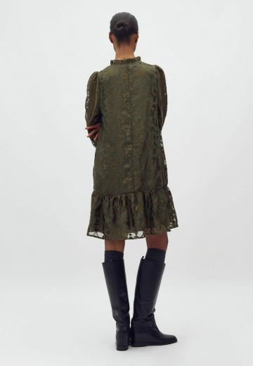 Короткое платье