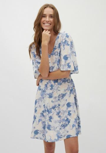 Короткое платье