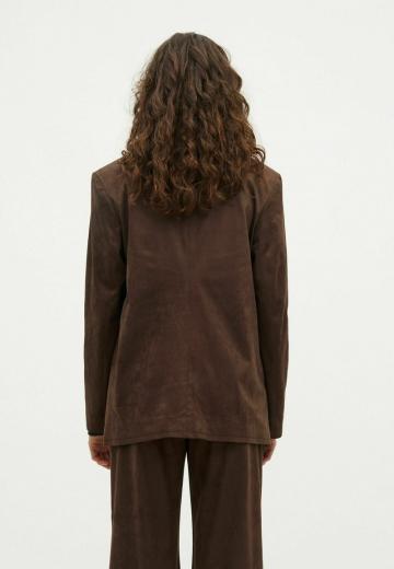 Короткое пальто