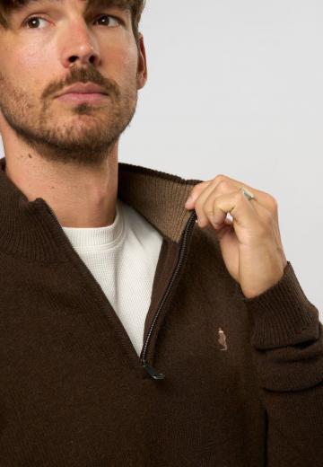 Вязаная кофта