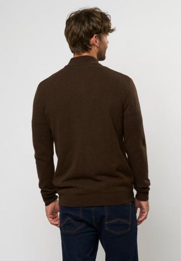 Вязаная кофта