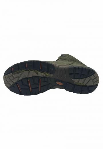 Походные ботинки