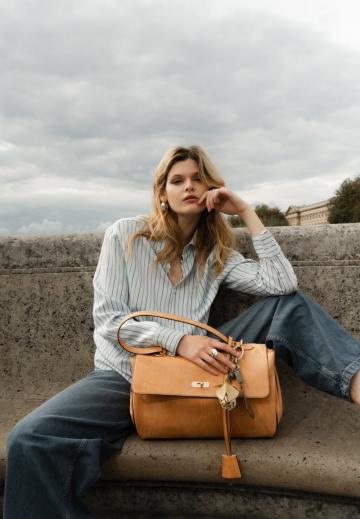 Кожаная сумка