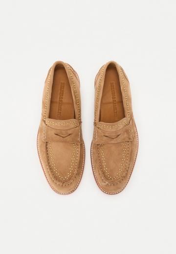 Гандбольные кроссовки