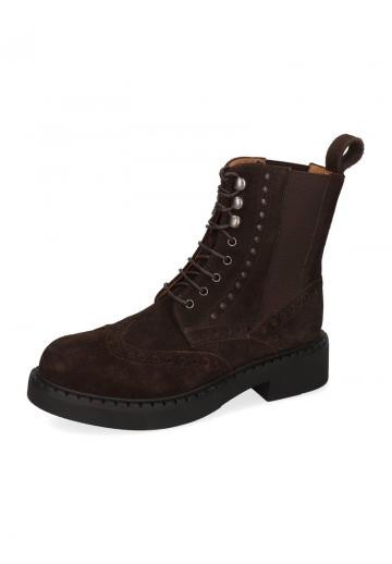 Ботинки на шнуровке