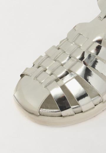 Гандбольные кроссовки