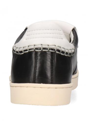 Гандбольные кроссовки