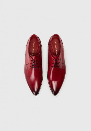 Ботинки на шнуровке