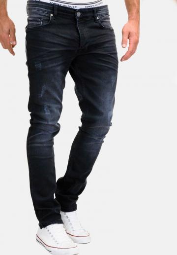 Узкие джинсы