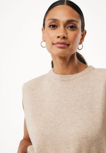 Пуловер без рукавов