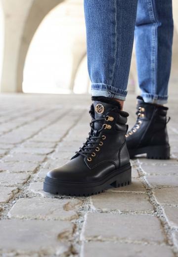 Зимние ботинки