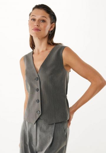 Джинсовая жилетка