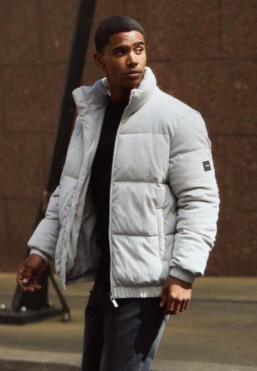 Зимняя куртка