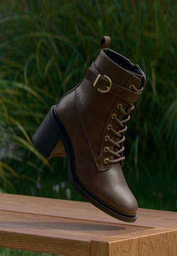 Широкие сапоги