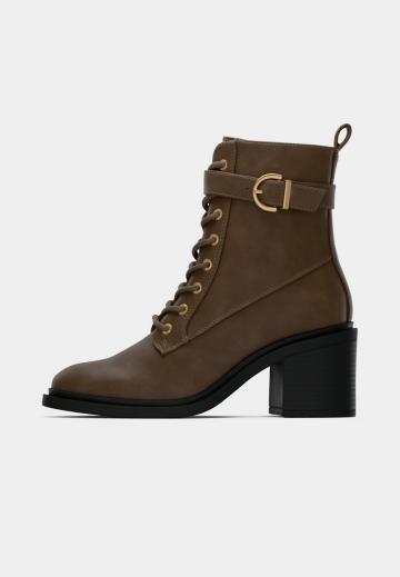 Широкие сапоги