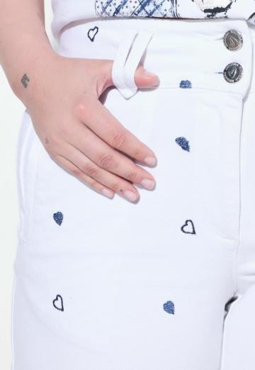 Джинсовые шорты